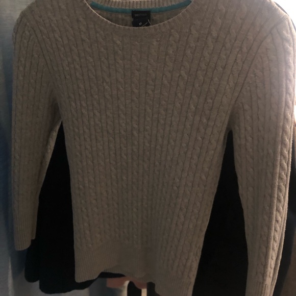 Cable knit sweater - Picture 2 of 2